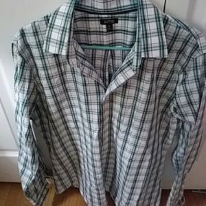Men's Casual Collared Shirt